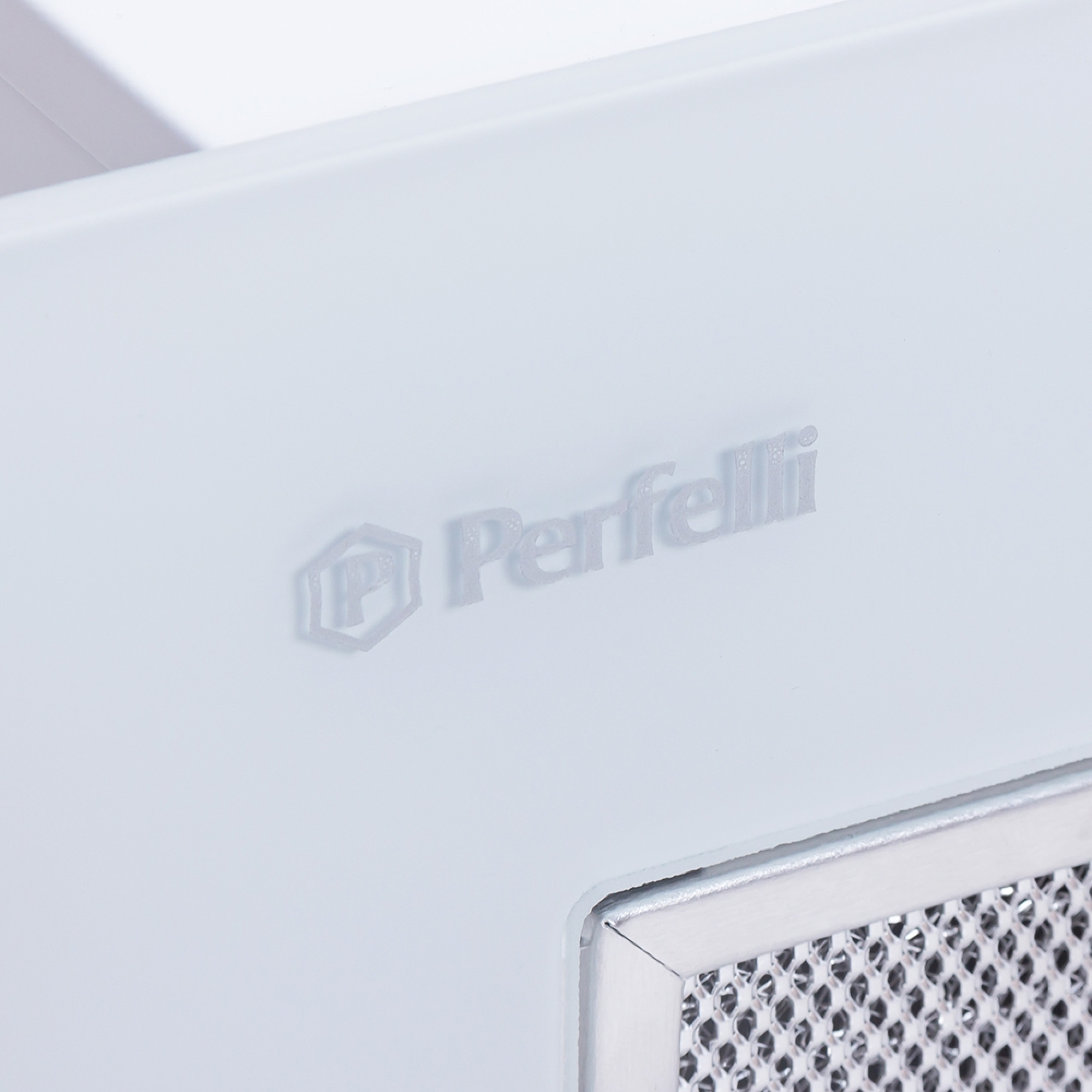 Perfelli 5902767152419 - зображення 7 Витяжка повновбудована Perfelli BI 6562 A 1000 W LED GLASS - зображення 7