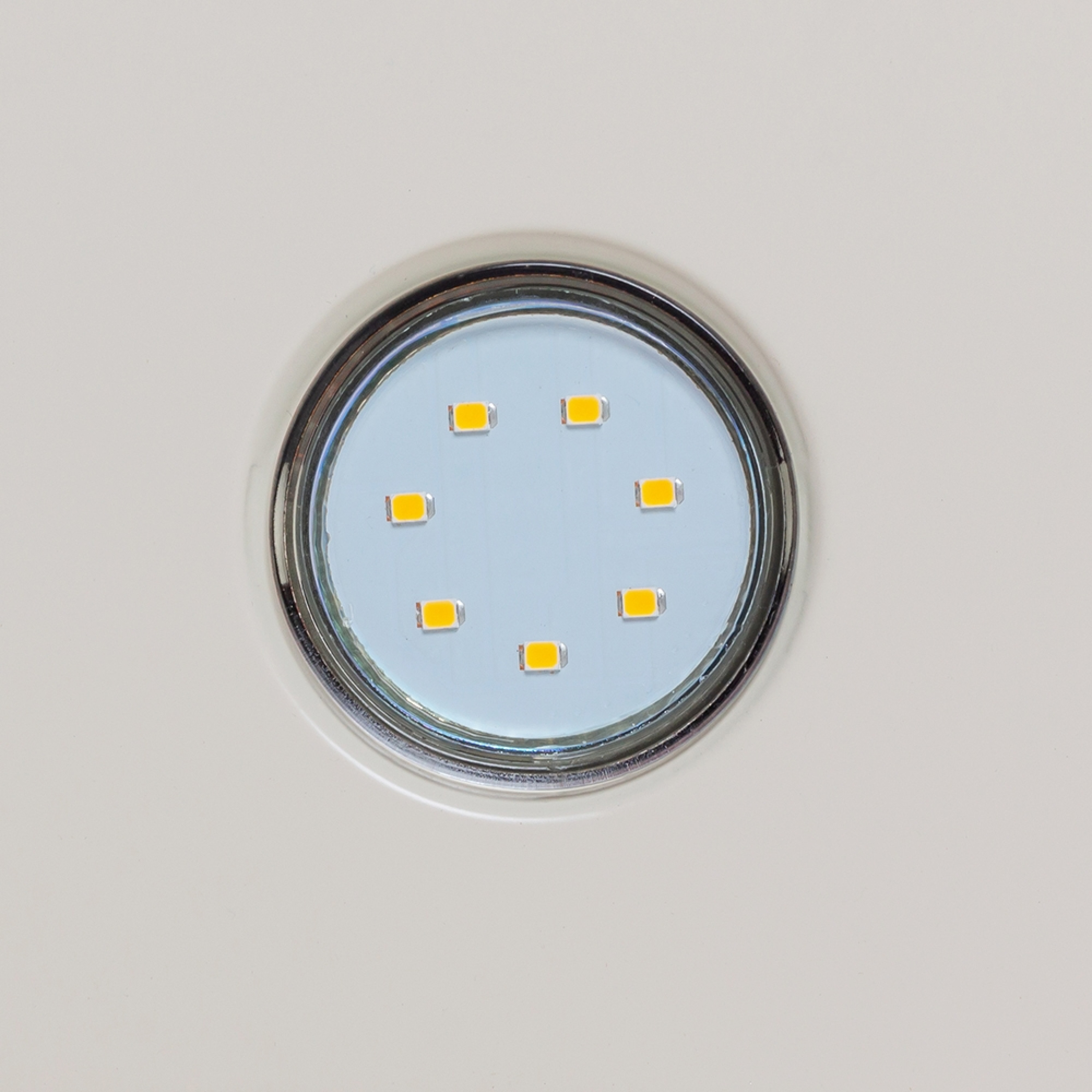 Perfelli 5902767155137 - зображення 8 Витяжка купольна Perfelli K 6332 IV Retro LED - зображення 8